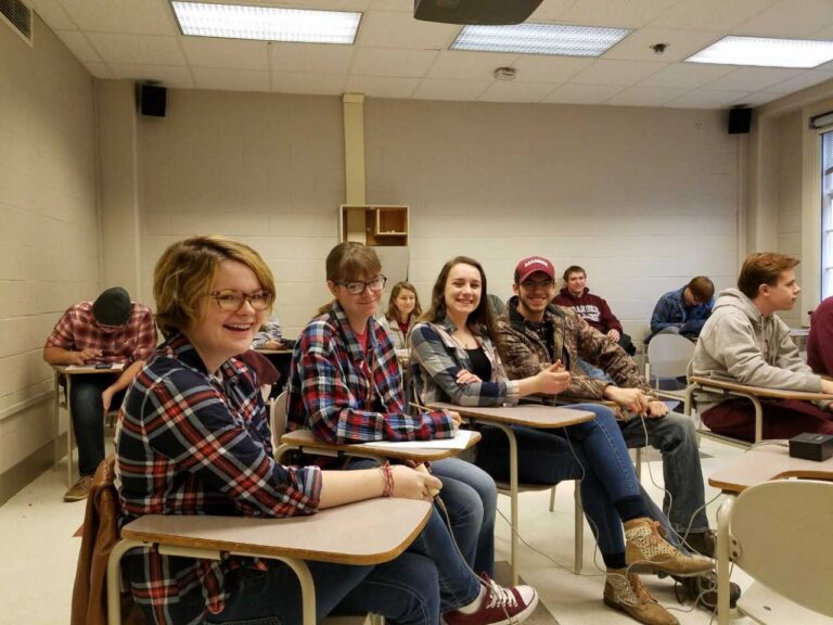 RC Quiz Bowl Teams Buzz their way to Tournament