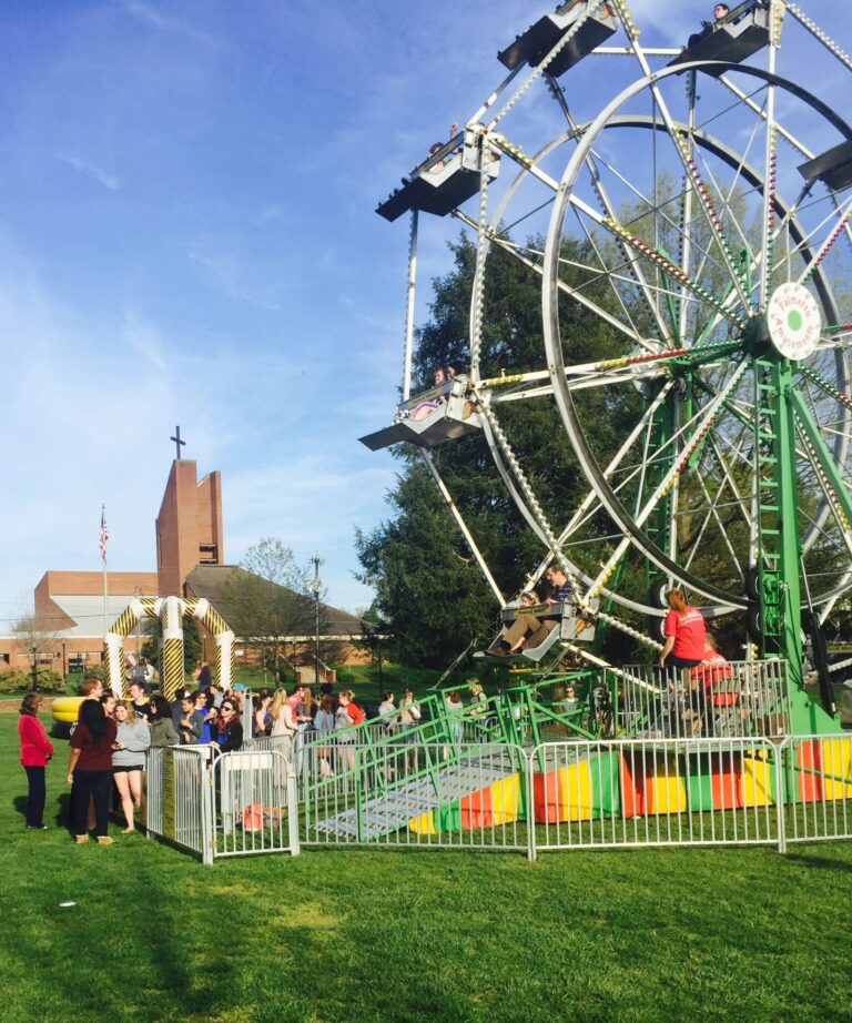 Campus Activities Board Spring Fest on Alumni Weekend