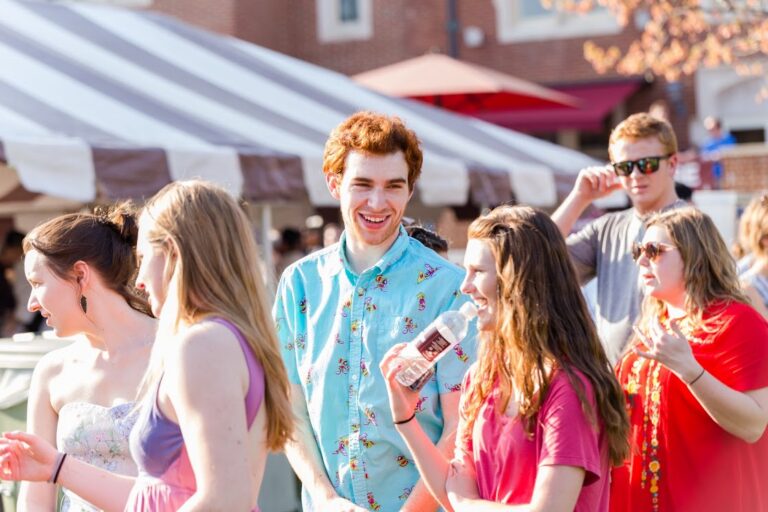 Alumni Weekend Saw Busy Schedule and Fun Spring Fest