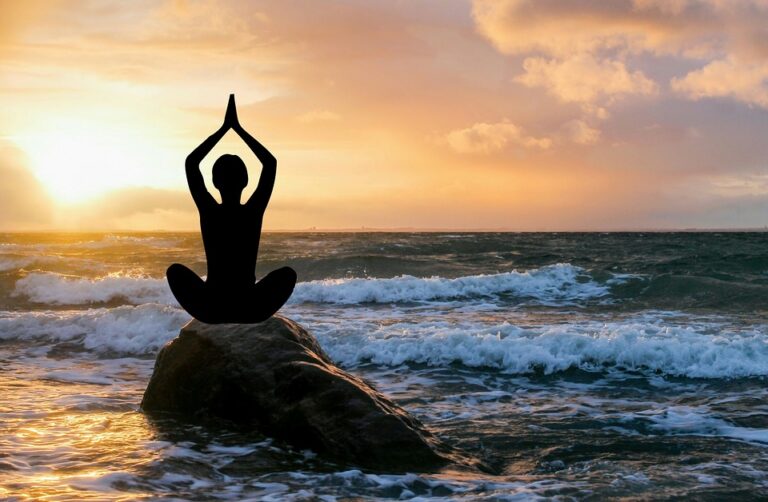Free Your Mind and Lower Your Stress Levels with Meditation