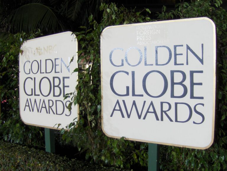 Artists Who Make the Globe Golden