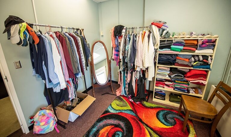 Student Government Heads Clothing Drive Contest