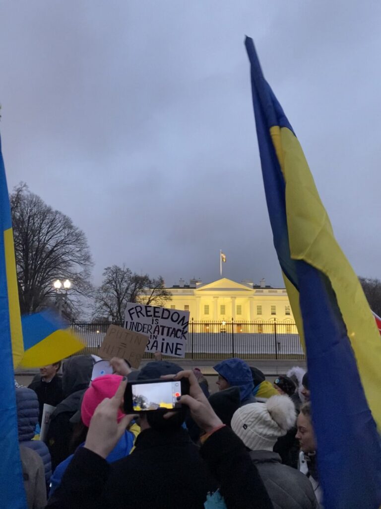 Protestors at the White House Demand Sanctions on Russia