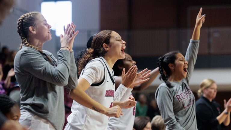Women’s Basketball Tipoff