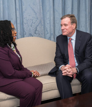 Senator_Mark_Warner_and_Ketanji_Brown_Jackson_01 (1)