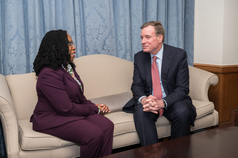 Senator Mark Warner Runs for Reelection