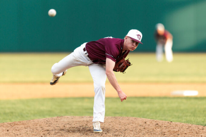 Roanoke Baseball Boasts 3.1 Record Over Last 4, Completes Senior Day Sweep